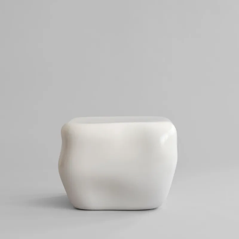 101 Copenhagen Ishi Coffee Table, Medio