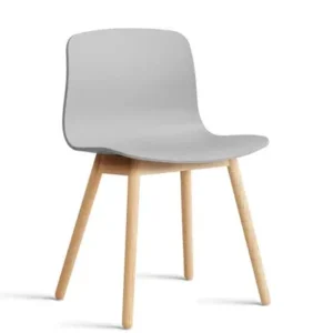 About a Chair AAC12, Beton Grau/Seifenbehandelt Eiche von HAY