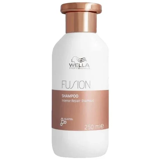 Wella Professionals Fusion Intense Repair Shampoo - 250 ml - Alle haartypen- Verpakking beschadigd / stukje van de dop af