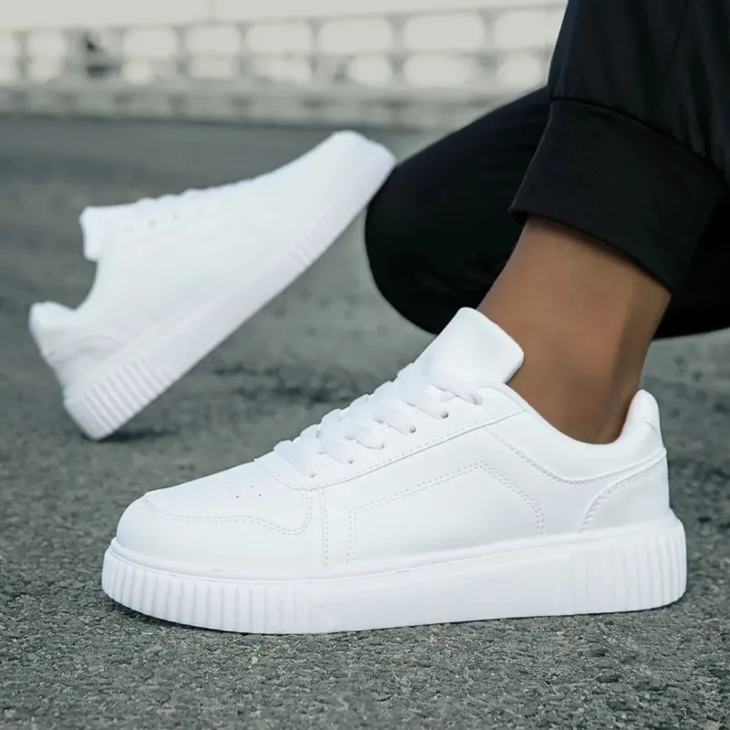 Mens Casual Sneakers Lightweight White Design - Detailed view