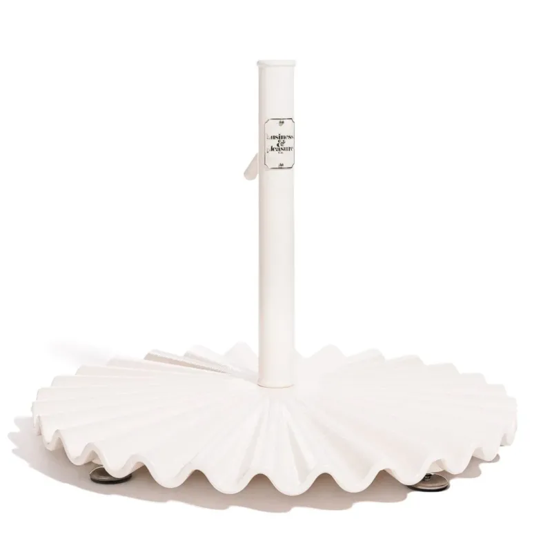 Business & Pleasure Sonnenschirmständer The Clamshell Base 55 Lbs - Farbe Antikweiß