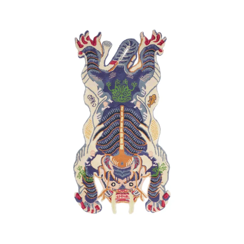 Burma Dragon Rug Small von Bongusta