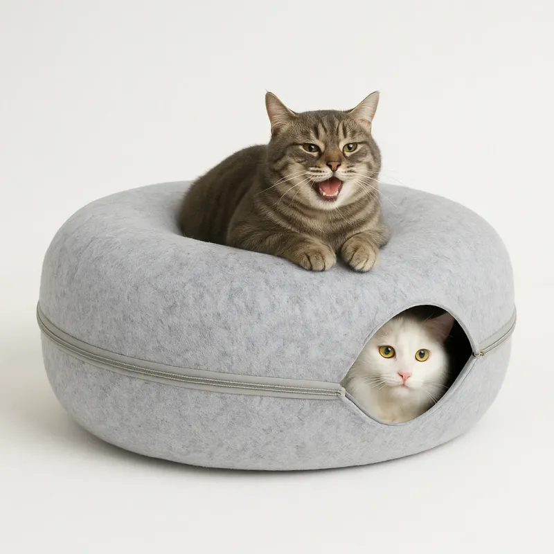 Cat Tunnel Bed Round Felt Cave with Zippered Opening - Detailed view