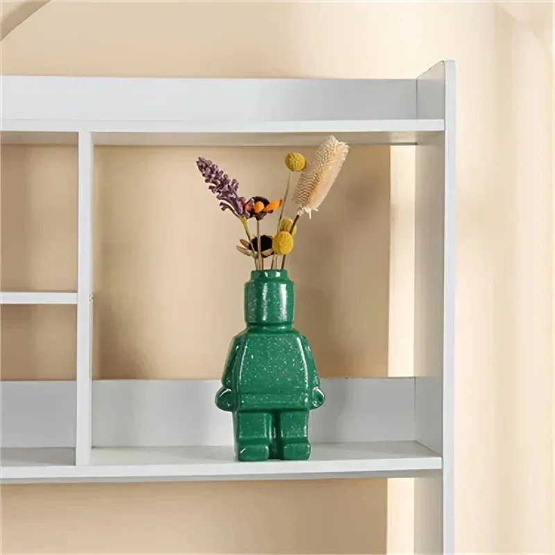 Vase im Bauklotz Design – moderne Dekoration für Innenräume