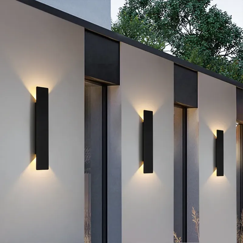 Modern Outdoor Wall Light Black Aluminum Linear Sconce - Product showcase