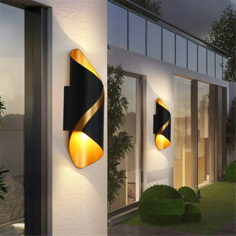 Modern Outdoor Wall Light Black Gold Spiral Design - Product showcase