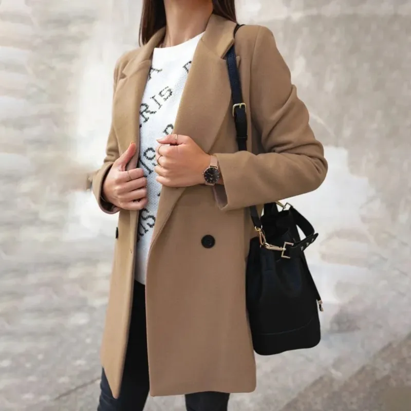 Double-Breasted Wool Coat Classic Burgundy Mid-Length Design - Detailed view