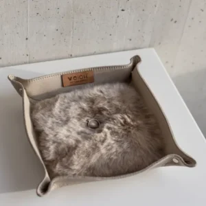 KEYBOX110 Catchall tray TODO_Dark Champagne_Ambiente_Web_1.jpg