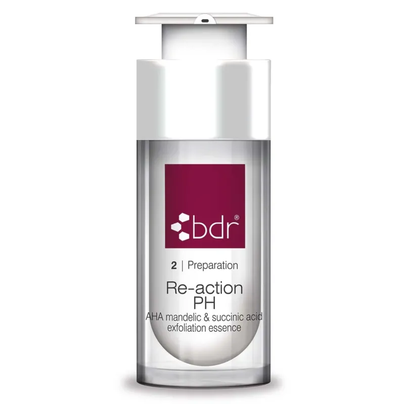 BDR MEDICAL BEAUTY Re-action PH - AHA mandelic & succinic acid exfoliating essence – die ideale Lösung, wenn Du mit sehr unreiner, fettiger oder entzündlicher Haut kämpfst., 30ml