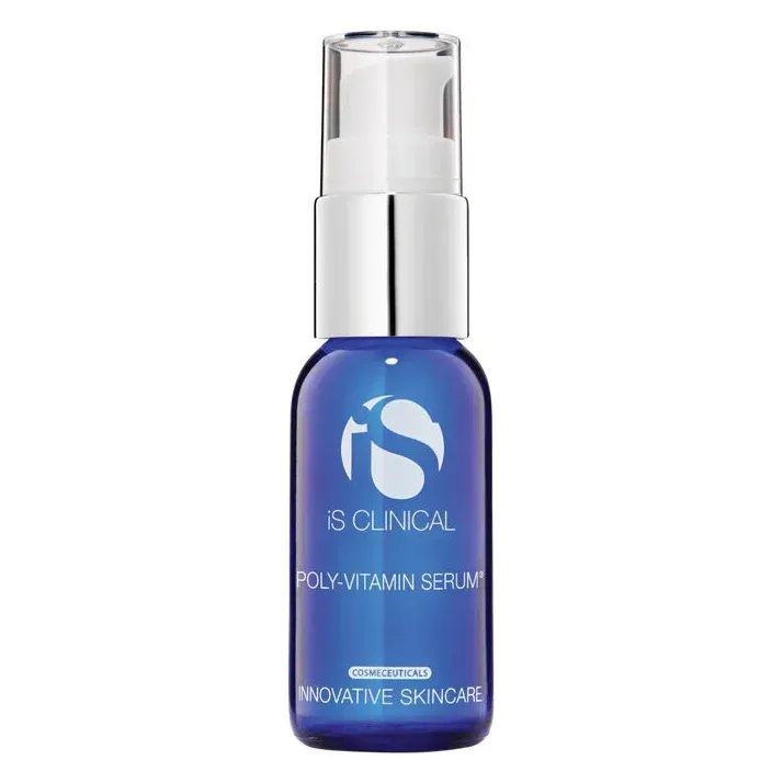 IS CLINICAL Poly-Vitamin Serum – Revitalisierendes Multivitamin-Serum, 15ml, Sprühflasche