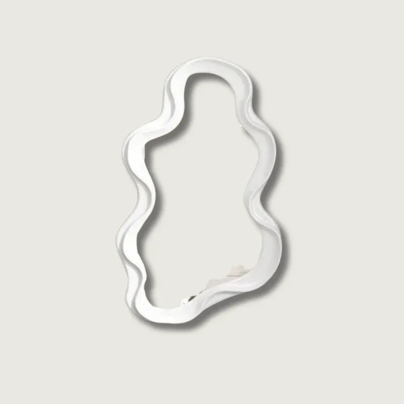 Wavy Wall Mirror Cloud-Shaped Organic Frame - Product showcase