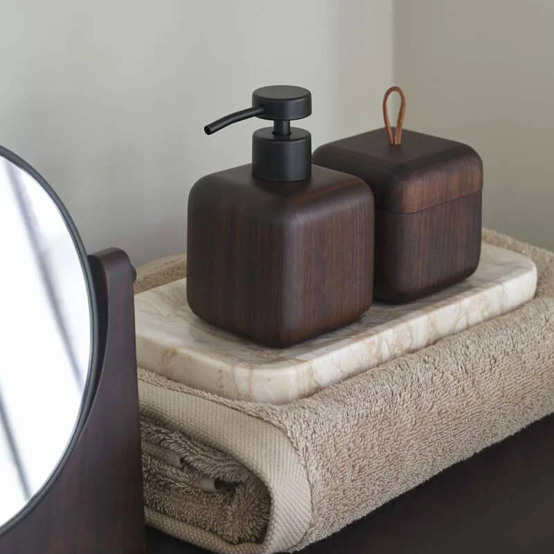 Holz Badaccessoires Ebony Dunkelbraun Schwarz – stilvolle Badezimmer-Accessoires von Aquanova