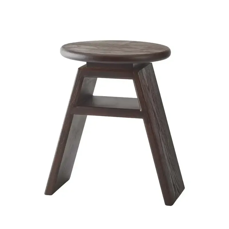 Brauner Holzhocker Cosmo von Aquanova – moderner Beistelltisch aus Holz als praktische Ablage und Sitzhocker für Bad und Wohnbereich