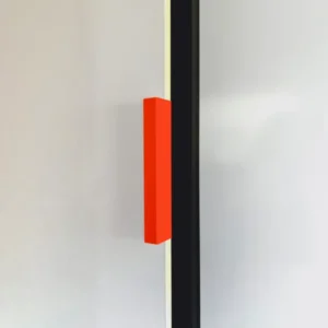 schubladenleiste 02 / handle 02 neon rot