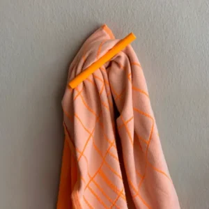 wandhaken / line hook neon orange