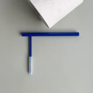 toilettenrollenhalter / toilet paper holder ultramarine blau