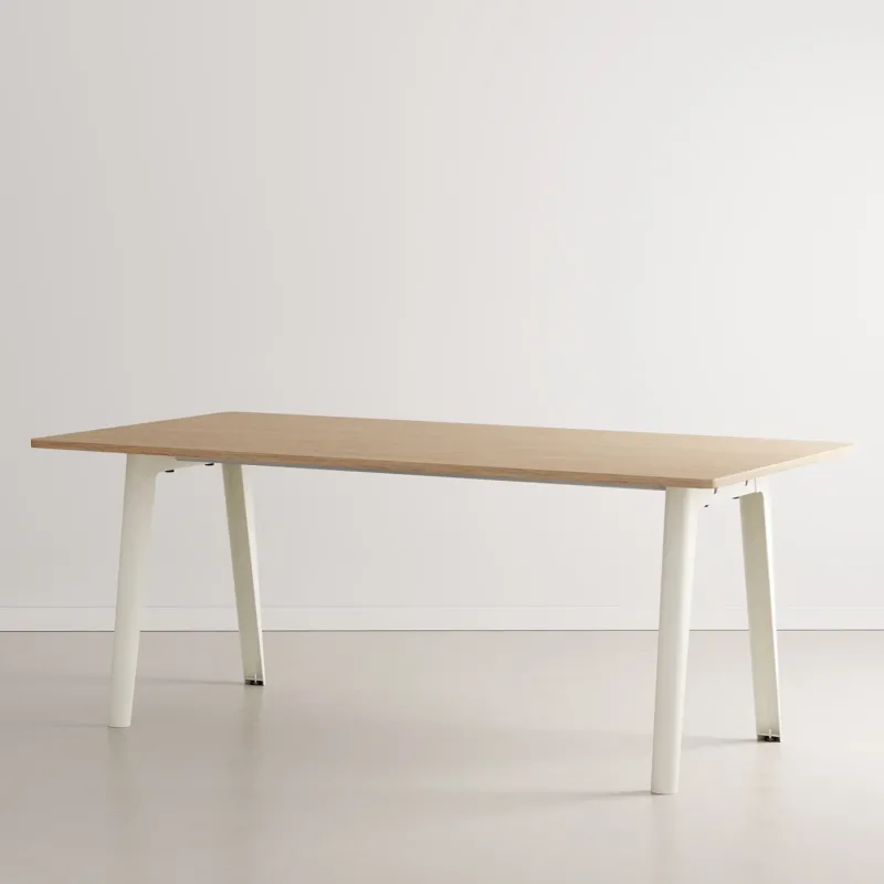 Table à manger NEW MODERN - bois éco-certifié
