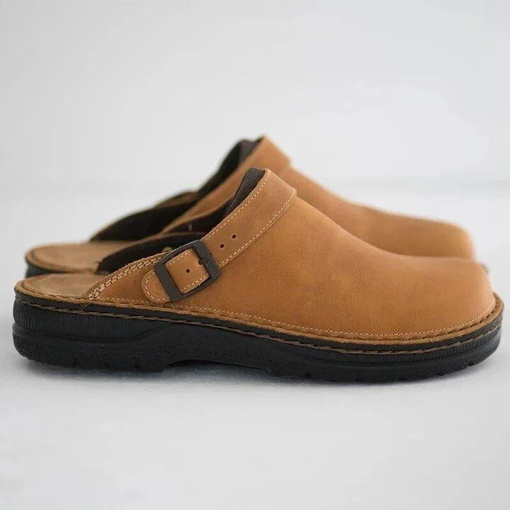 Comfort Leather Clogs Adjustable Buckle Design - Product showcase