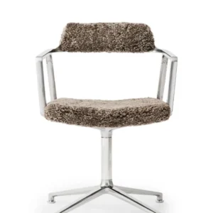 VIPP452 Swivel Chair, curly edition von Vipp
