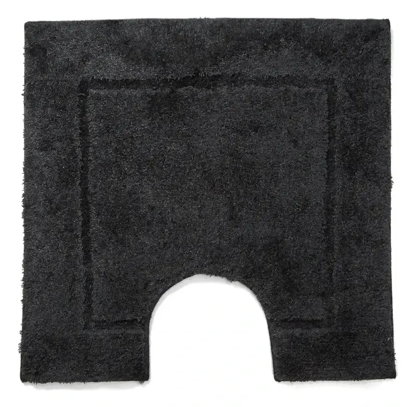 Schwarzer WC-Vorleger Orlando von Casilin mit Toilettenausschnitt – rutschfest, 60 × 60 cm, weicher Flor mit Bordürenmuster